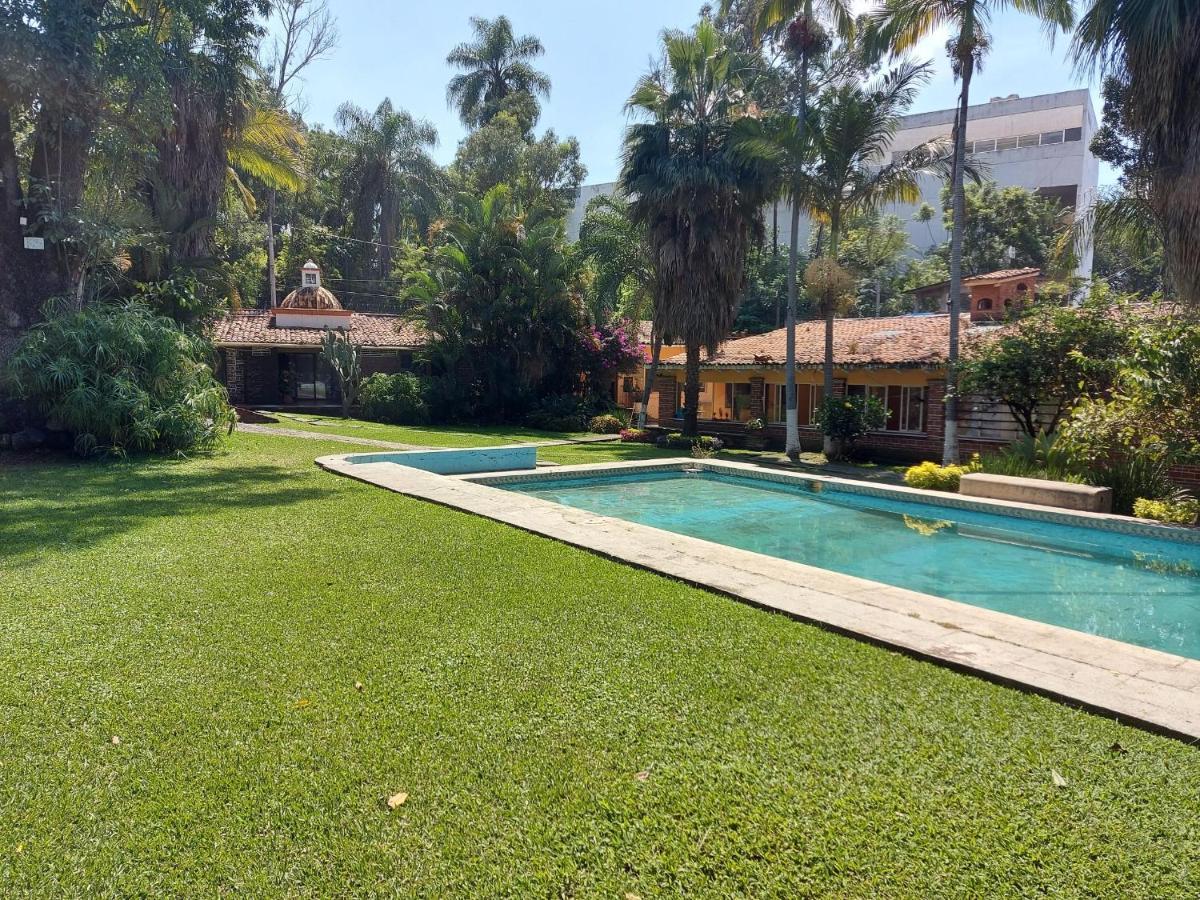 Auto Hotel Jardines De Amatitlan Cuernavaca Exterior photo